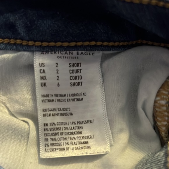 american eagle ripped jeans - Picture 2 of 2